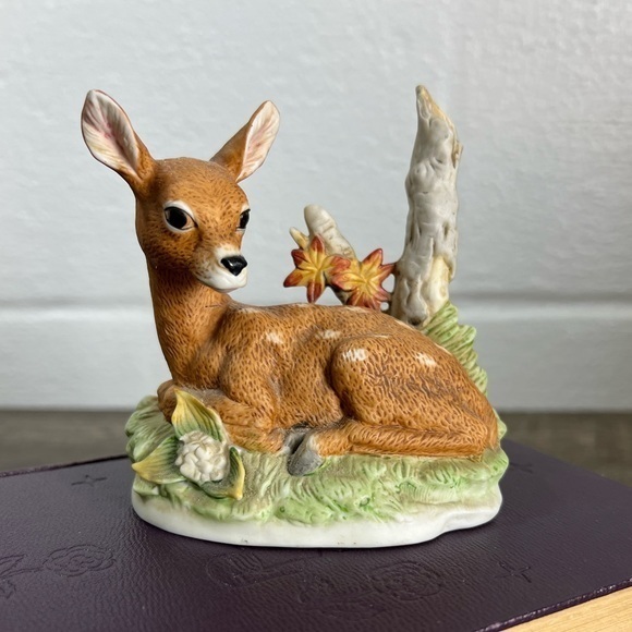Homco Fawn Figurine 1980's Vintage deer statue collectible - Picture 1 of 7